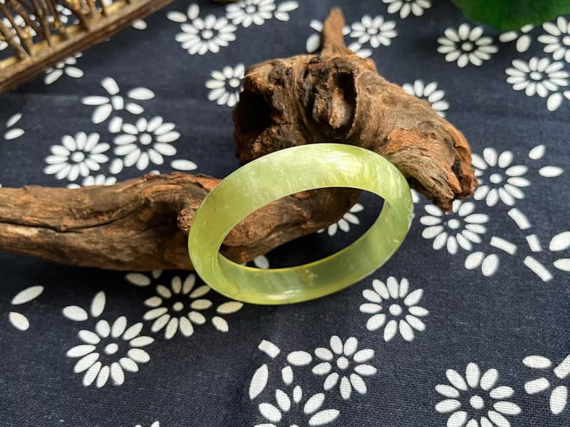 【一物一圖】天然遼寧岫玉手鐲 手鐲圈口53.4mm 蜂蜜水 正圈