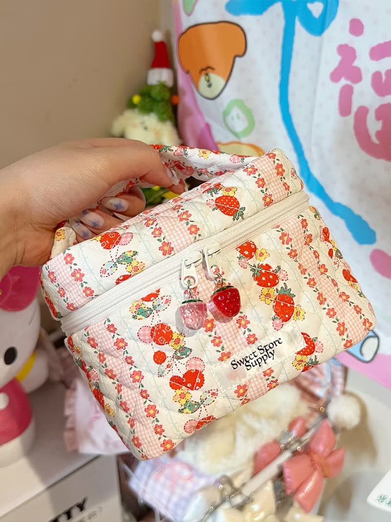 Sweetstore Supply原創可愛甜美小草莓手提小盒子化妝品收納包