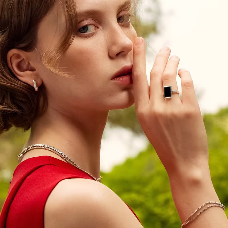 P1Harmony/2PM PICK | ROCA RECTANGLE ONYX RING