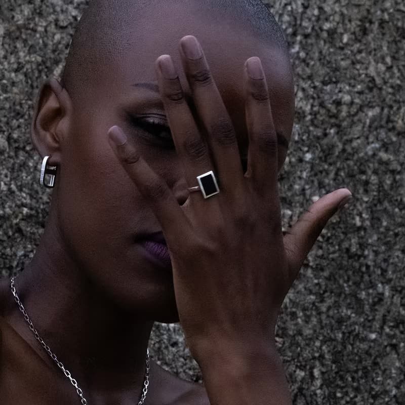 P1Harmony/2PM PICK | ROCA RECTANGLE ONYX RING