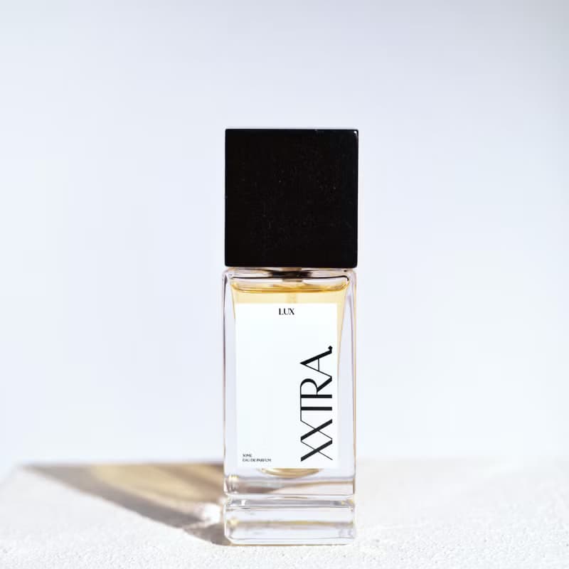 XXTRA Eau De Parfum 能量香水 & 水晶能量盤套裝 | LUX