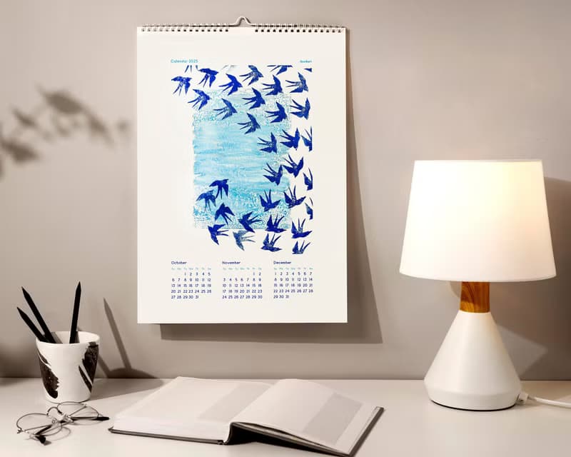 【數位】Printable Illustrated Calendar 2025 Blue Ocean Waves Fish Sky Clouds Blue Birds