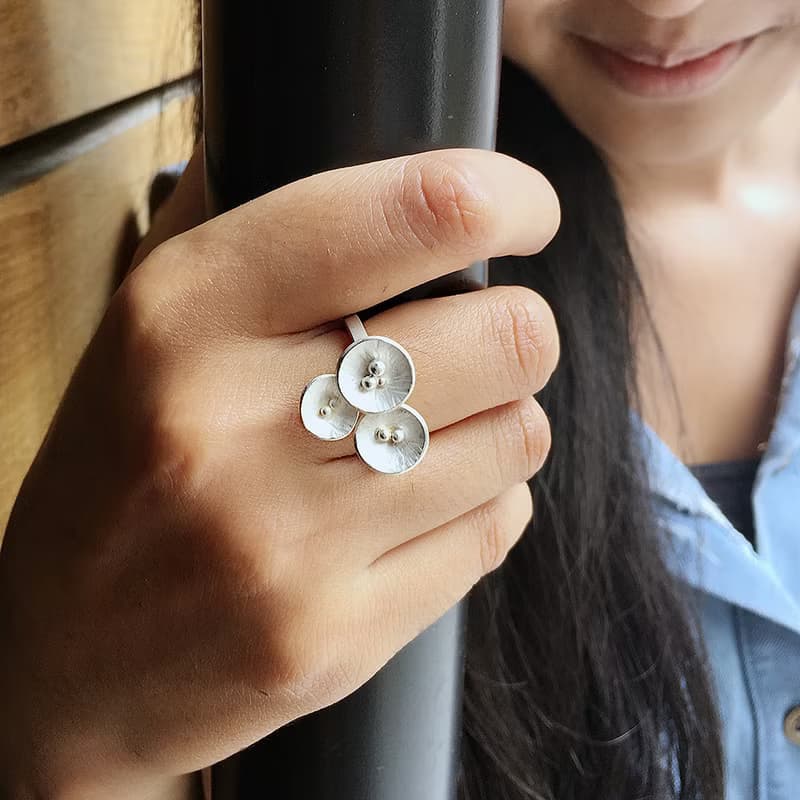 純銀戒指~心花朵朵開~青冶金工手作的詩手工戒指,幸福中!