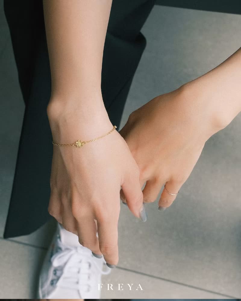 FREYA  單鑽 雛菊手鍊 設計款-純銀14k金