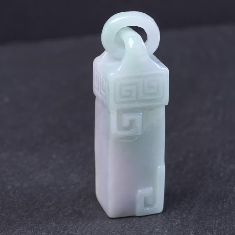 春帶彩翡翠懷古印章項鍊 | 天然緬甸玉A貨翡翠 | 送禮