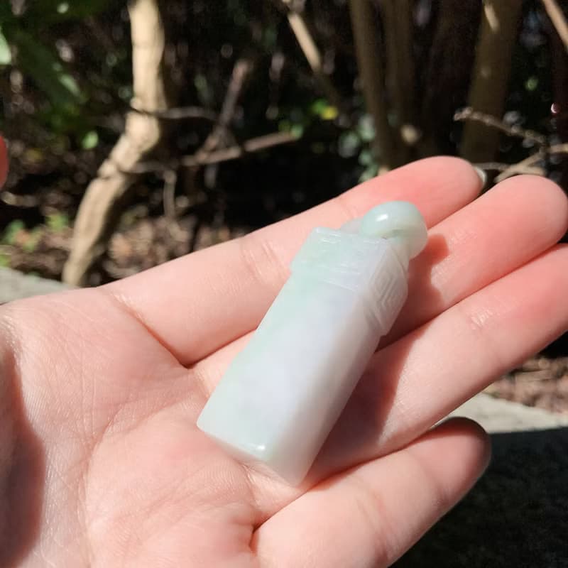 春帶彩翡翠懷古印章項鍊 | 天然緬甸玉A貨翡翠 | 送禮