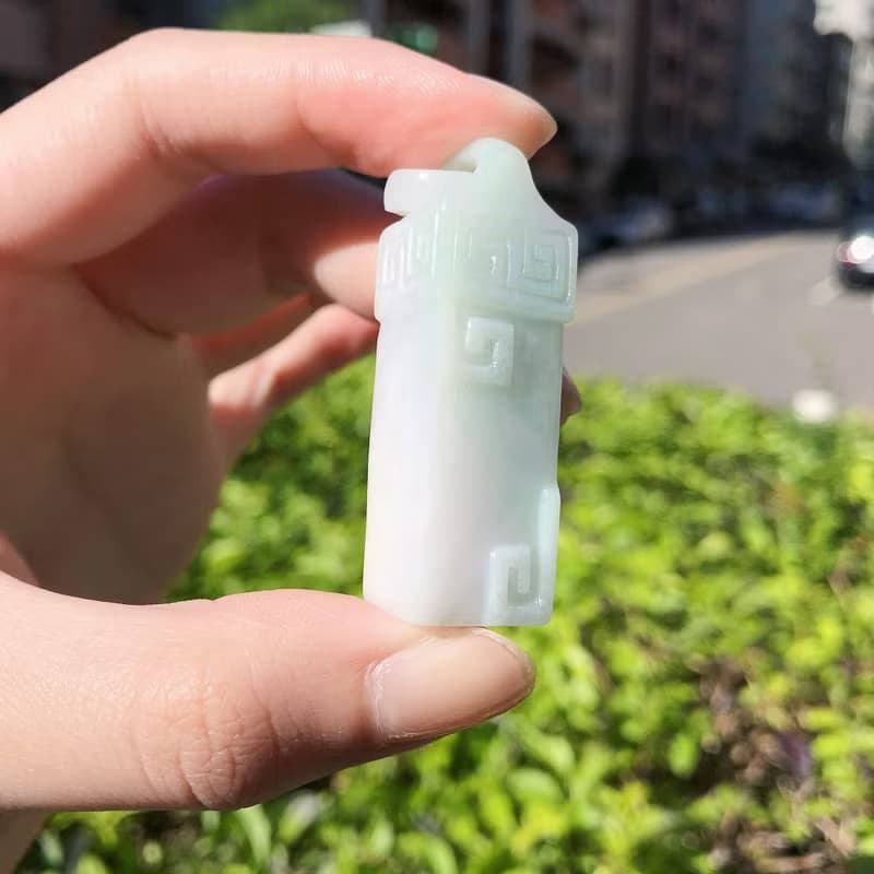 春帶彩翡翠懷古印章項鍊 | 天然緬甸玉A貨翡翠 | 送禮