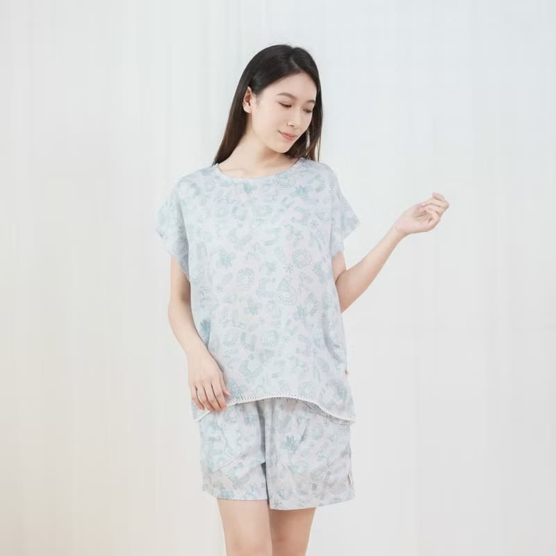 奇幻森林寬版落肩居家服-UMORFIL莫代爾天絲-灰藍