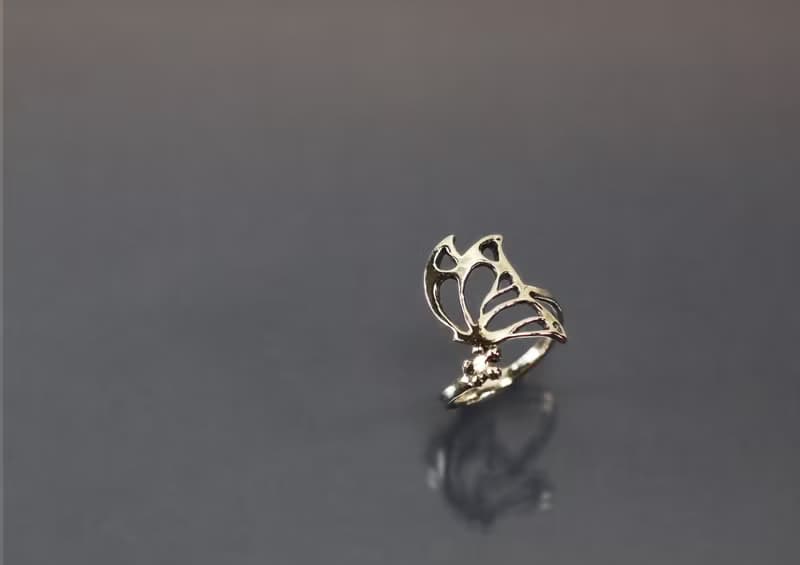圖像系列-踩花蝶開口925銀戒