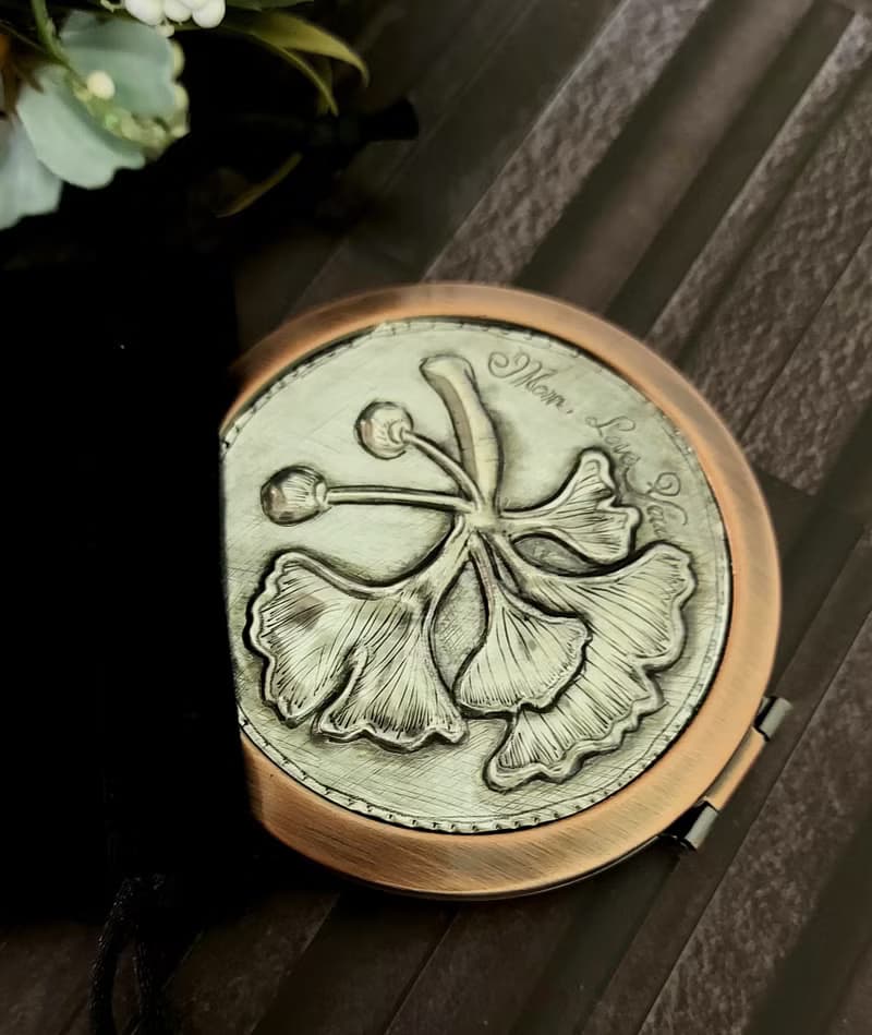 【體驗】【不需用火與敲打的錫雕金工】銀杏葉 錫雕隨身鏡