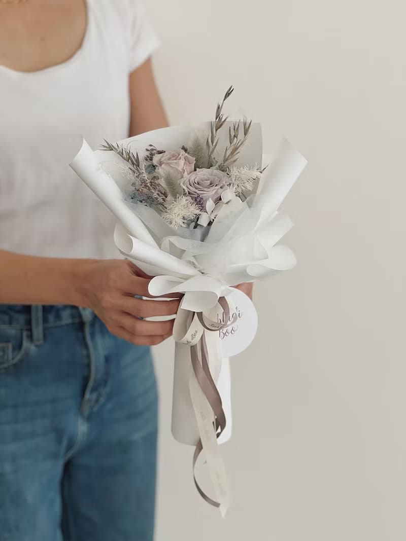 【永生玫瑰花花束】• 情人節/永生玫瑰花/永生玫瑰花花束/玫瑰花