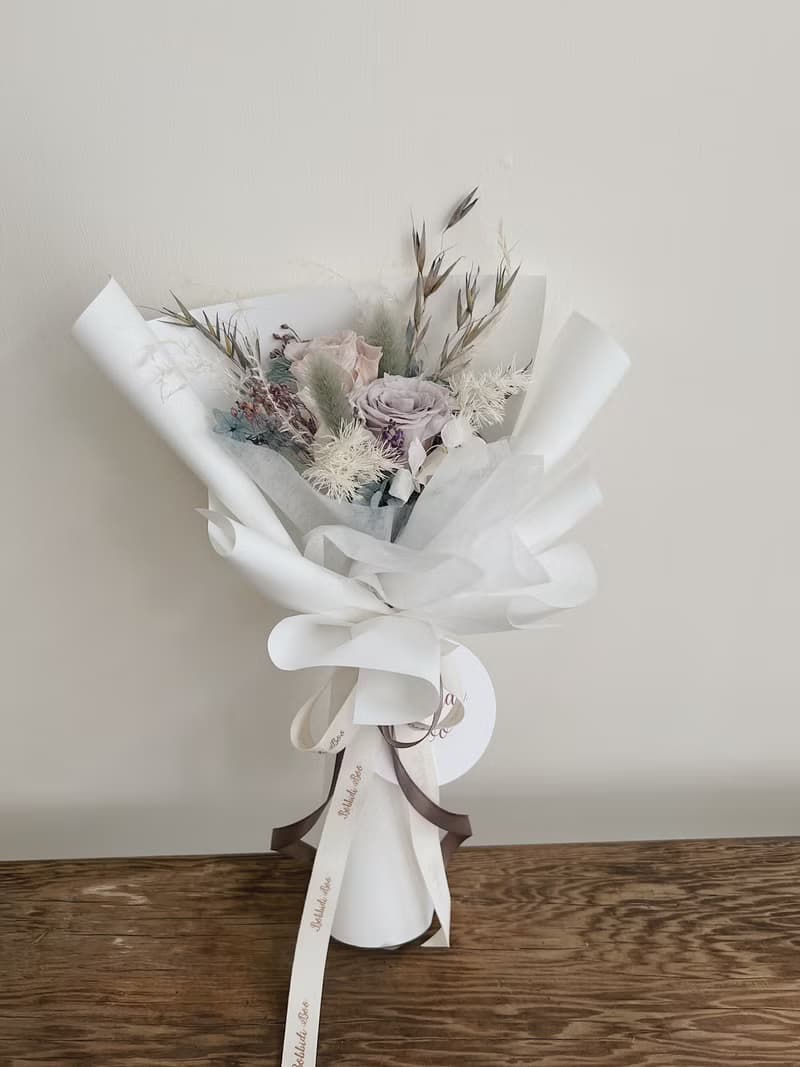 【永生玫瑰花花束】• 情人節/永生玫瑰花/永生玫瑰花花束/玫瑰花