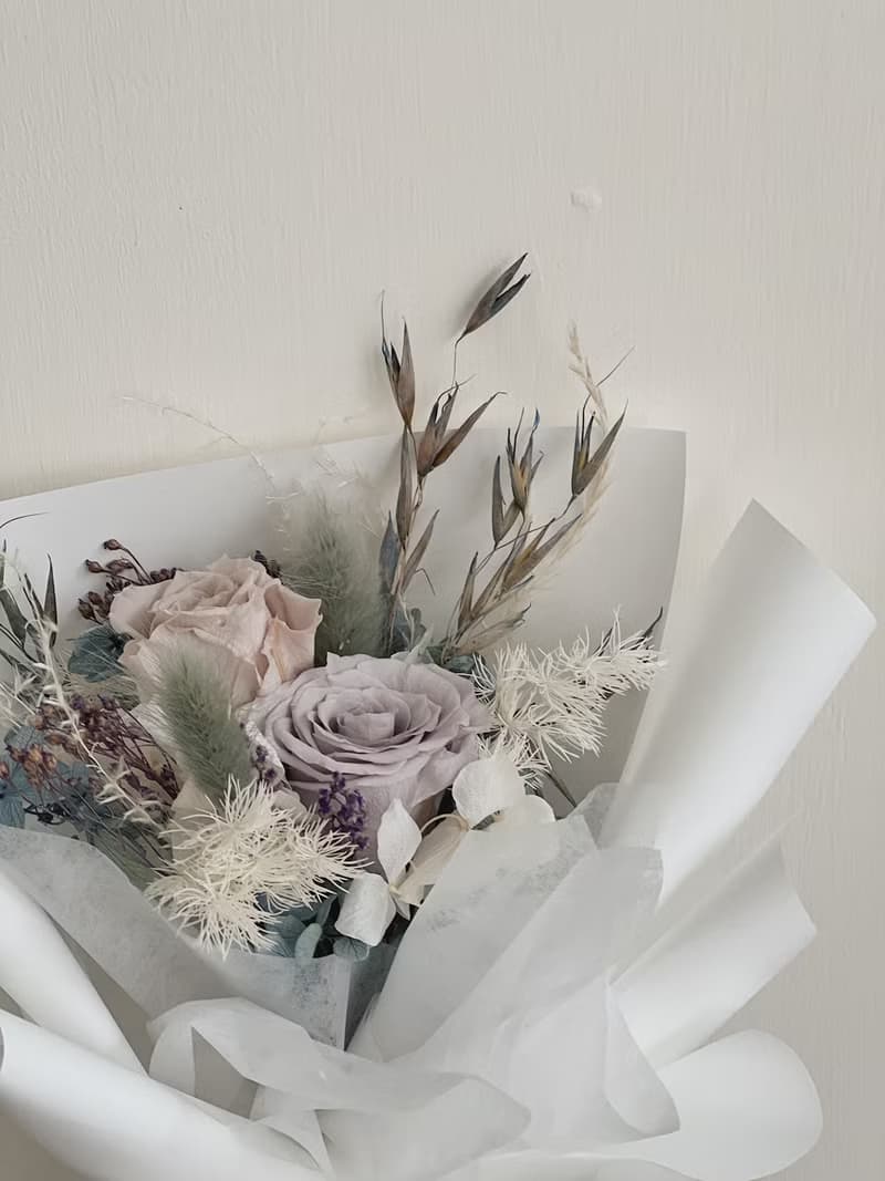 【永生玫瑰花花束】• 情人節/永生玫瑰花/永生玫瑰花花束/玫瑰花