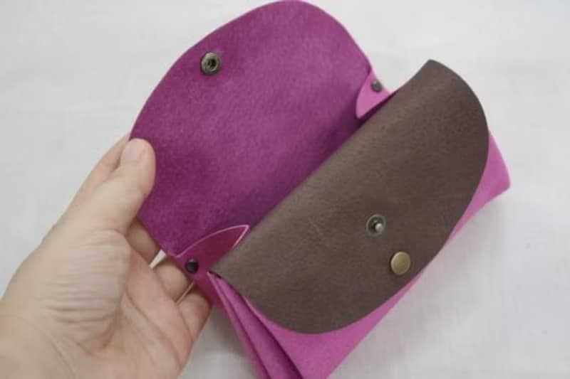 ピッグスキンの小さなお財布　ピンク×チョコ