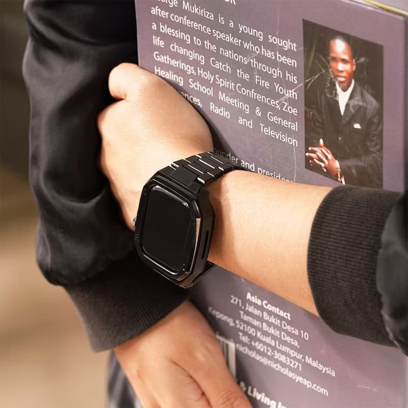 Apple watch - 細緻打磨不鏽鋼保護殼x錶帶套組 - 黑殼 蘋果錶帶