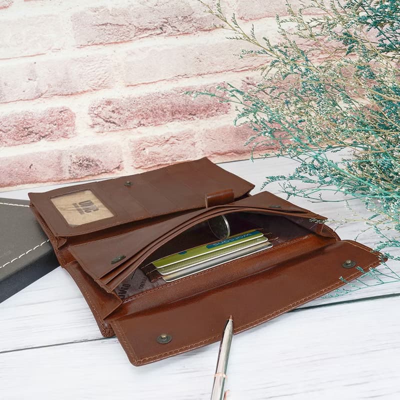 義大利植鞣革機能款牛皮護照夾