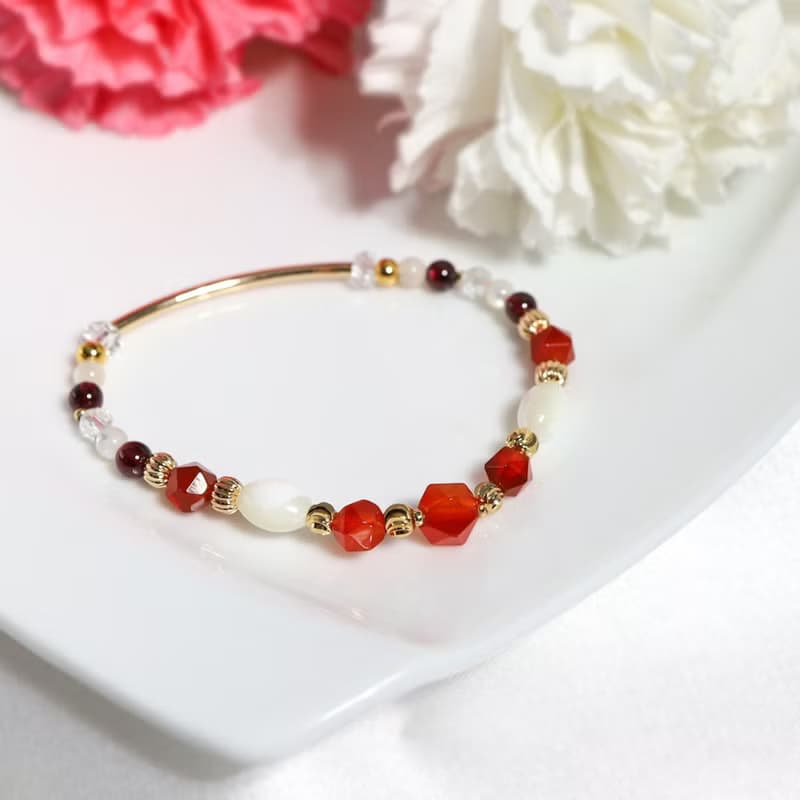 五月紅花 | S05紅瑪瑙珍珠石榴石水晶手鍊