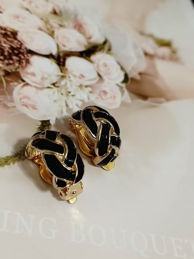 vintage jewelry  古董夾式耳環 交錯繩結