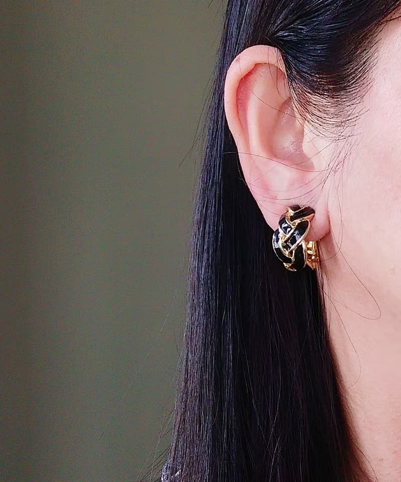 vintage jewelry  古董夾式耳環 交錯繩結