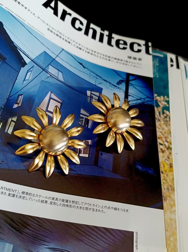 vintage jewelry  典雅霧金太陽花夾式耳環