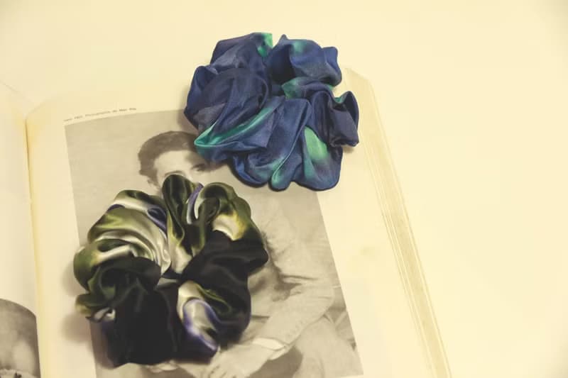 【展現浪漫品味的法式禮盒】法式質感精品 - 100%純絲髮圈組合