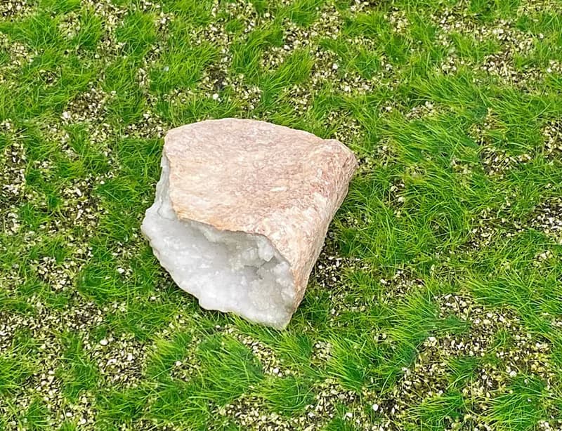 天然原礦瑪瑙白晶花簇小晶洞 白水晶 居家 辦公室 療癒 能量擺件