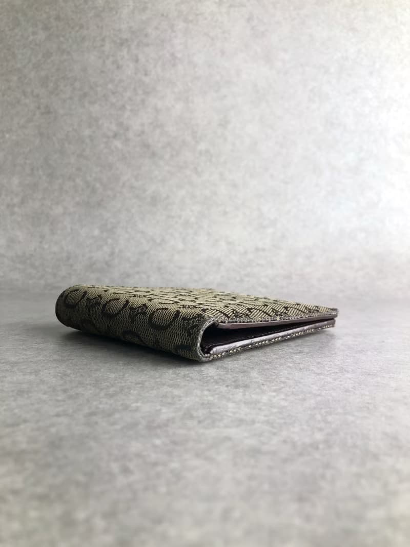 【 日本直送　名牌中古包 】CELINE セリーヌ ブラゾン 財布 ブラウン ジャガード 二つ折り財布 vintage ヴィンテージ オールド es6cxj