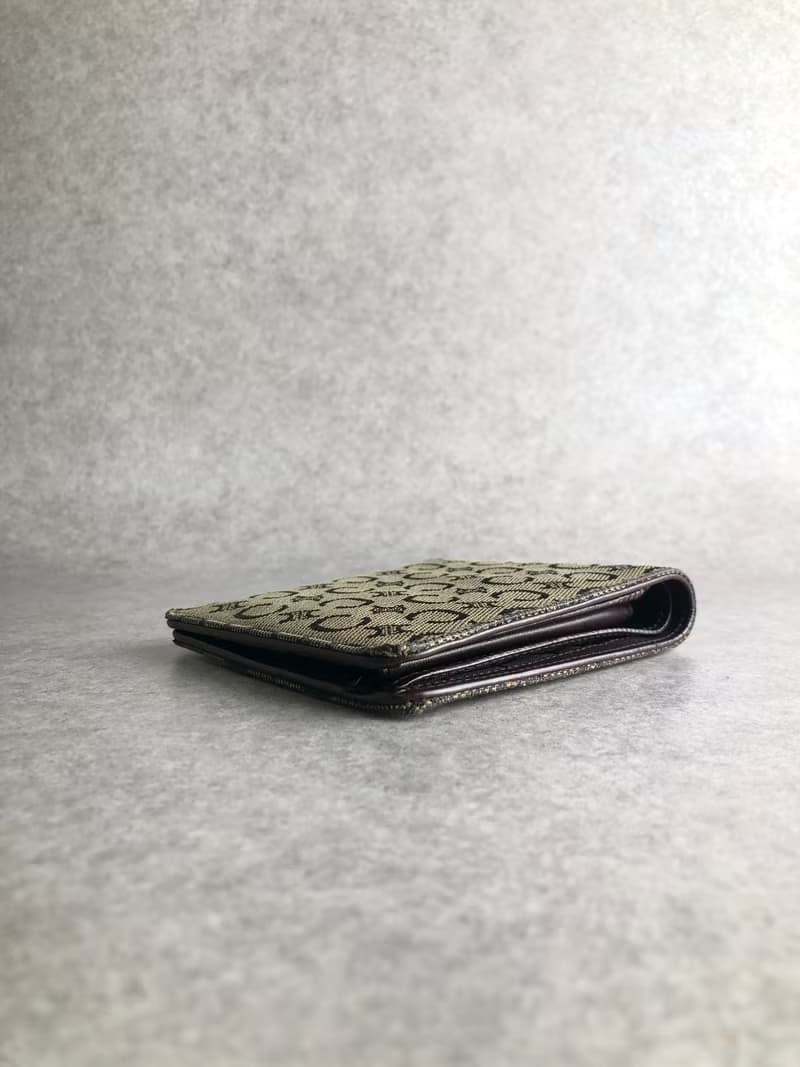 【 日本直送　名牌中古包 】CELINE セリーヌ ブラゾン 財布 ブラウン ジャガード 二つ折り財布 vintage ヴィンテージ オールド es6cxj