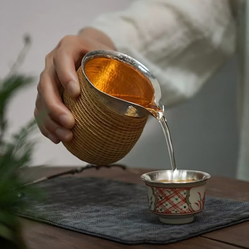 手工純銀配竹編外殼茶海公道杯