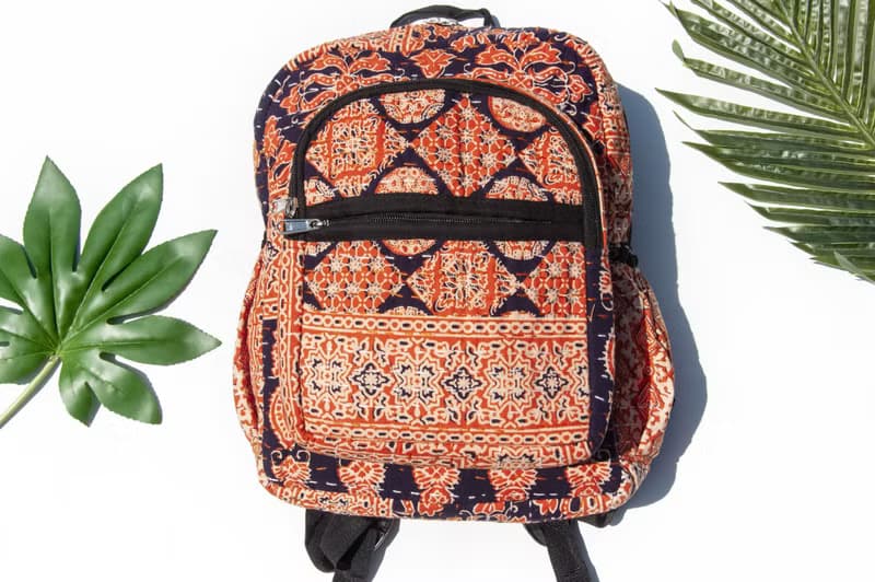 手工刺繡後背包 木刻印花朵肩背包 民族風登山包 撒哈拉沙漠拼布