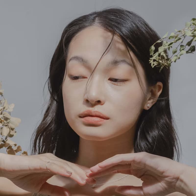 Whisper- Pearl with Bud 珍珠花蕊耳夾 兩色