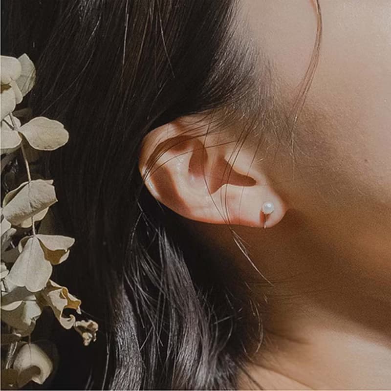 Whisper- Pearl with Bud 珍珠花蕊耳夾 兩色