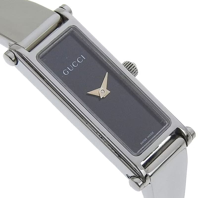 【日本直送】グッチ GUCCI 腕時計 1500L SS クオーツ アナログ表示 黒文字盤 レディース【中古】