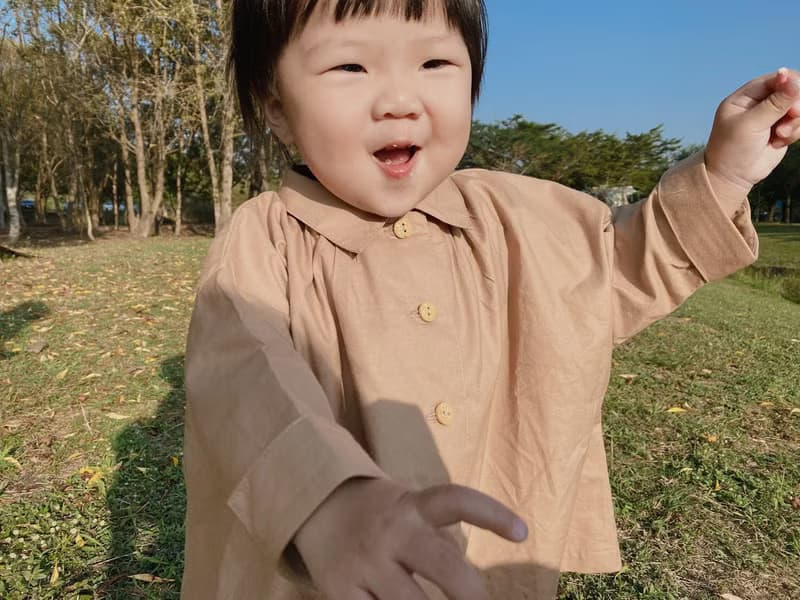 大地棕 - 無印風格寬襯衫