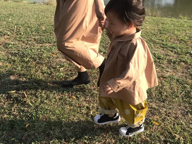 大地棕 - 無印風格寬襯衫