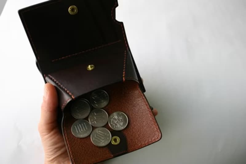 手染め手縫い革財布　Mini Coin うろこレトロ　右利き用