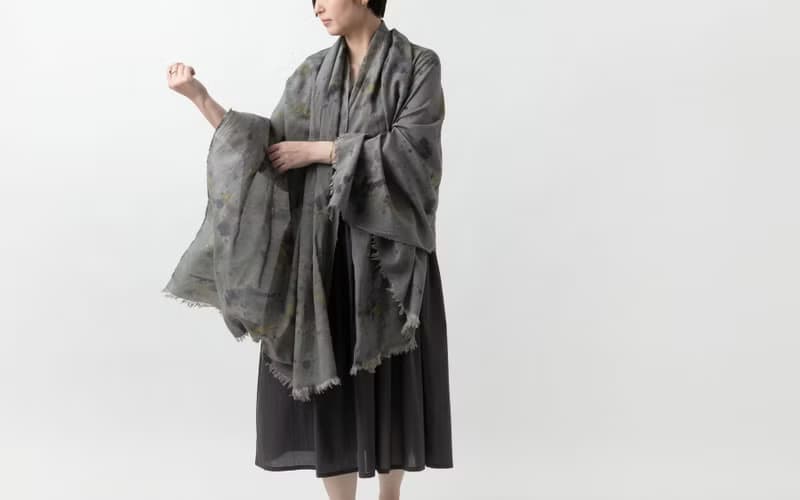 enrica cottonsilk scarf botanicalmix / botanical dye