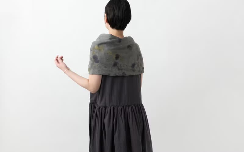 enrica cottonsilk scarf botanicalmix / botanical dye