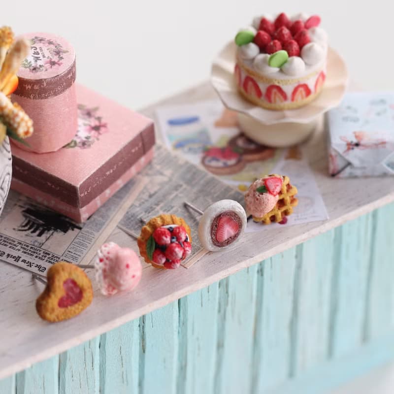 草莓季袖珍耳環套組 Strawberry Season Miniature Earring Set