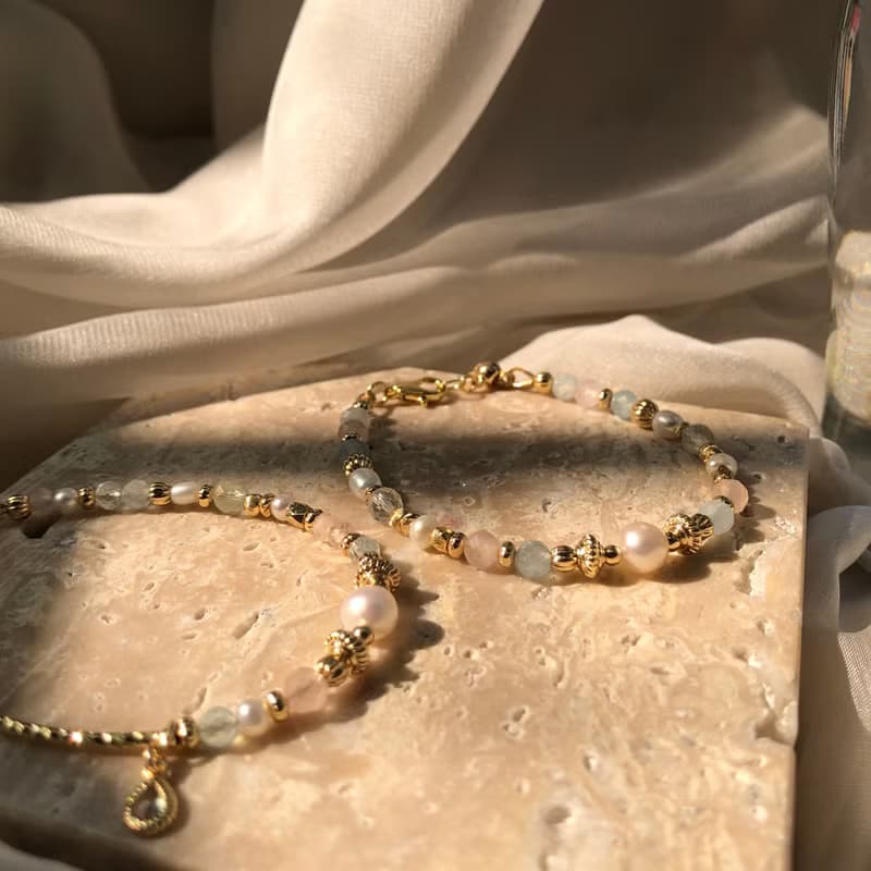 【四月・繡球花】戀人絮語 | 摩根石手鍊 長度可調 水晶手鍊