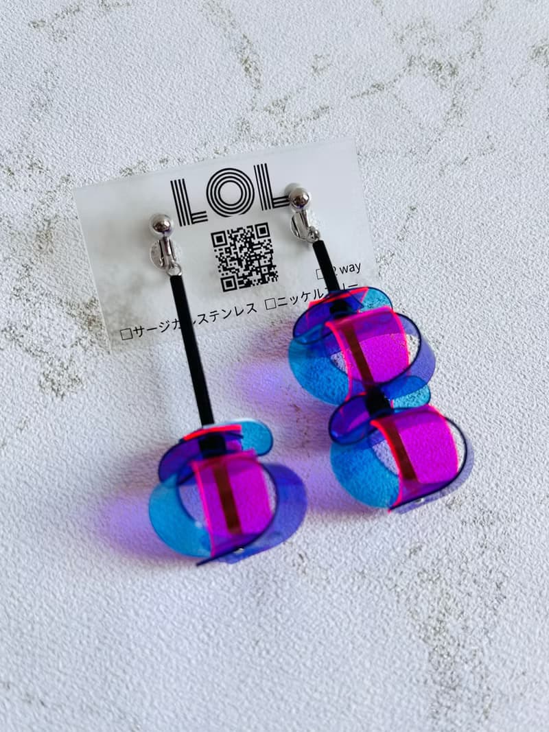PVC DesignE 051 ピアス/イヤリング
