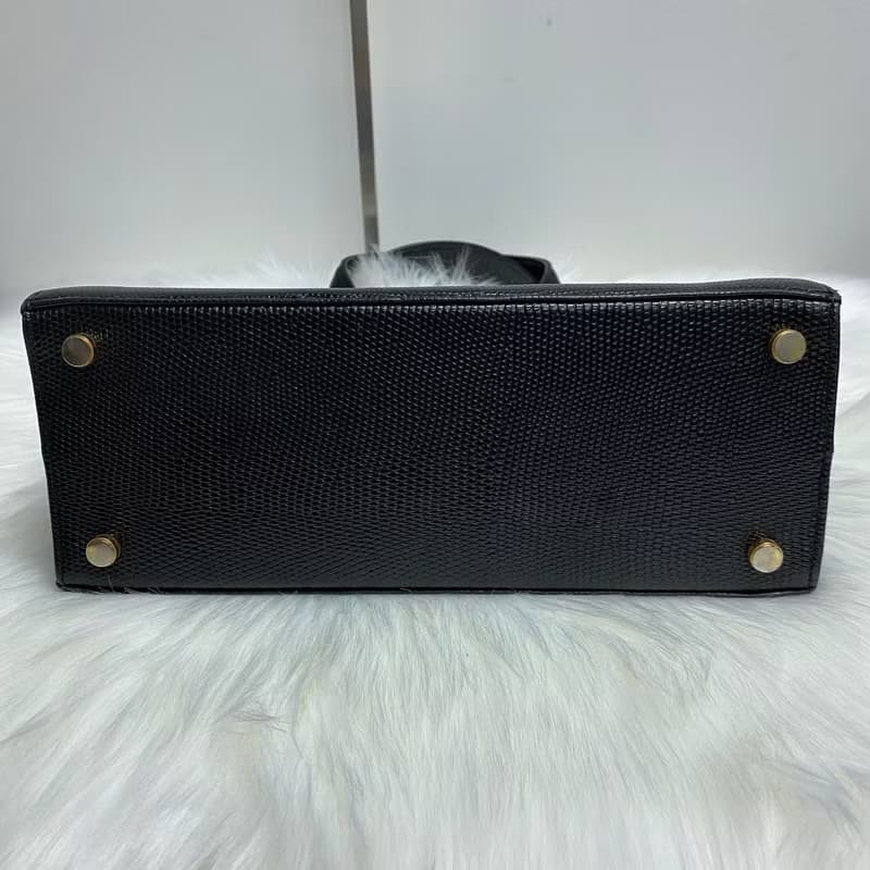 Salvatore Ferragamo 黑色鱷魚皮壓花手袋