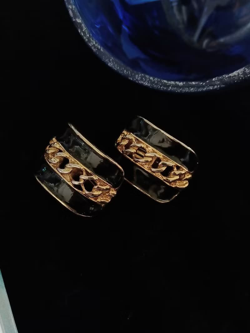 vintage jewelry  金色黑琺瑯夾式耳環