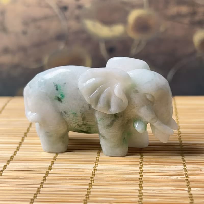【吉象如意】飄綠花翡翠大象擺飾 | 天然緬甸玉A貨翡翠 | 送禮