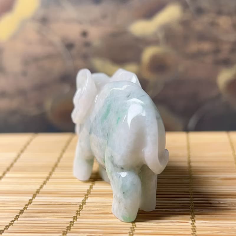 【吉象如意】飄綠花翡翠大象擺飾 | 天然緬甸玉A貨翡翠 | 送禮