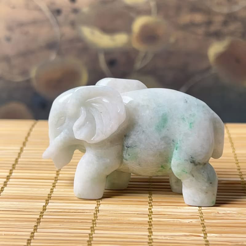 【吉象如意】飄綠花翡翠大象擺飾 | 天然緬甸玉A貨翡翠 | 送禮