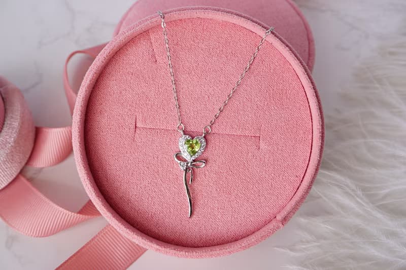 Natural Peridot Necklace Sterling silver 925.