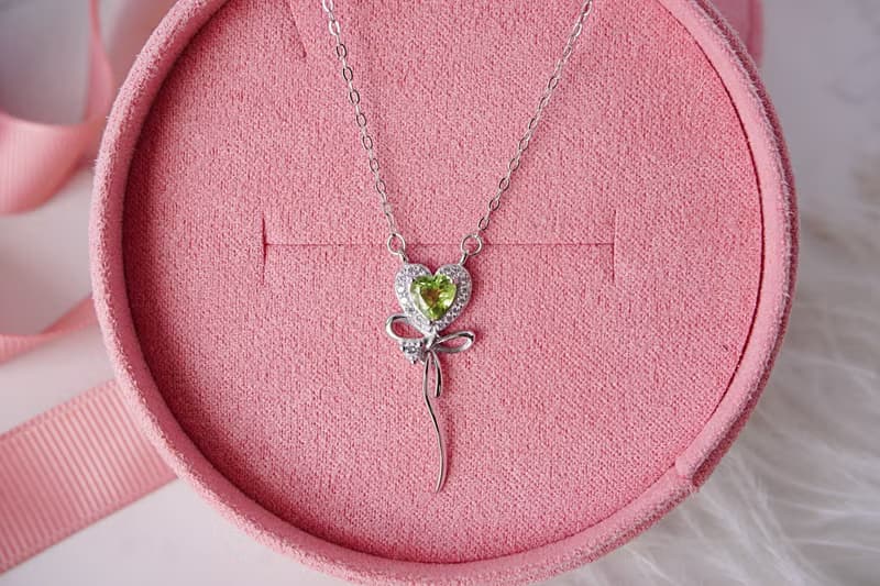 Natural Peridot Necklace Sterling silver 925.