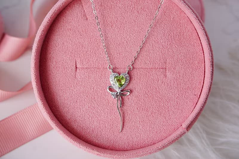 Natural Peridot Necklace Sterling silver 925.