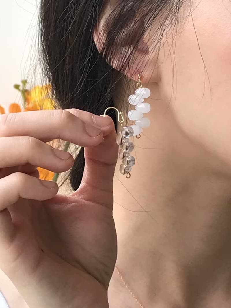 莖葉琉璃耳環/耳夾 琉璃 玻璃 上班族耳環 夾式耳環 透明感 925銀